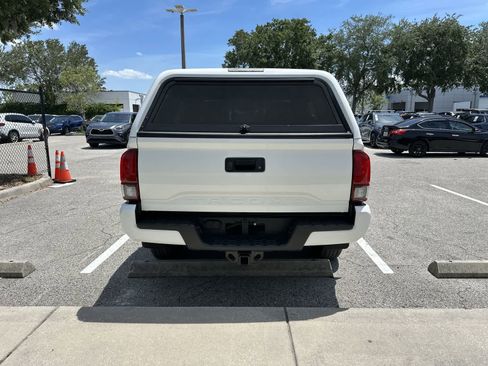 Used 2022 Toyota Tacoma SR w/ SX Package RWD image 7