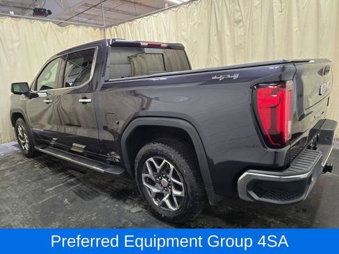 Used 2022 GMC Sierra 1500 SLT w/ SLT Premium Plus Package image 9