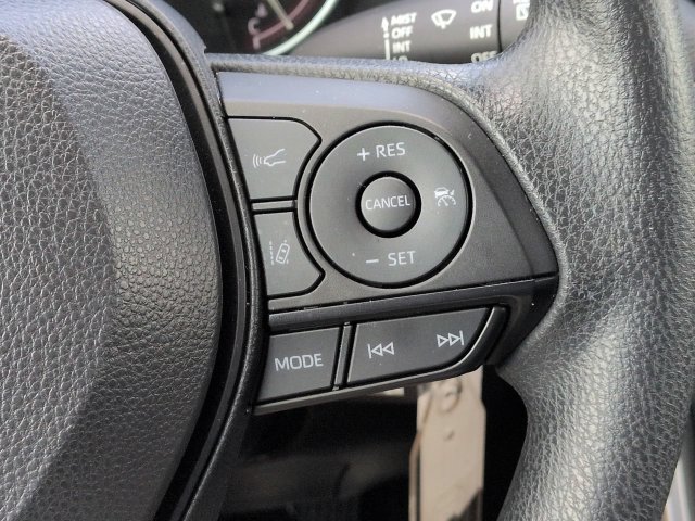 Certified 2025 Toyota RAV4 LE FWD image 26