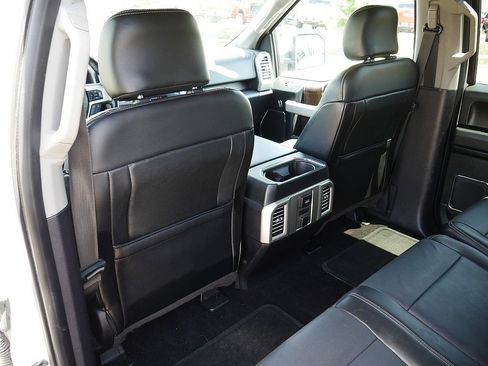Used 2016 Ford F150 Lariat w/ Equipment Group 502A Luxury AWD/4WD image 15