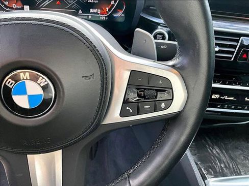 Used 2022 BMW M550i xDrive w/ Executive Package image 19