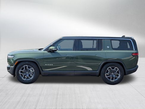 Used 2024 Rivian R1S Adventure AWD/4WD image 4