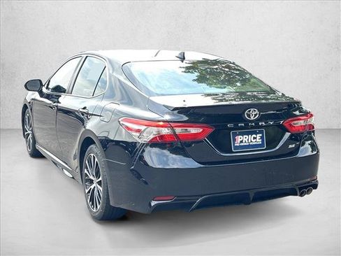 Used 2019 Toyota Camry SE w/ Convenience Package FWD image 9