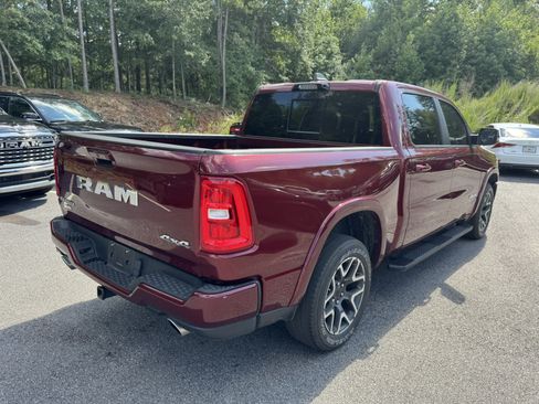 Used 2025 RAM 1500 Laramie w/ Sport Appearance Package AWD/4WD image 5