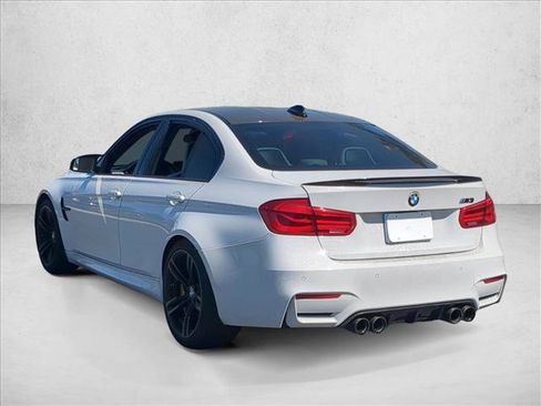 Used 2018 BMW M3 RWD image 7