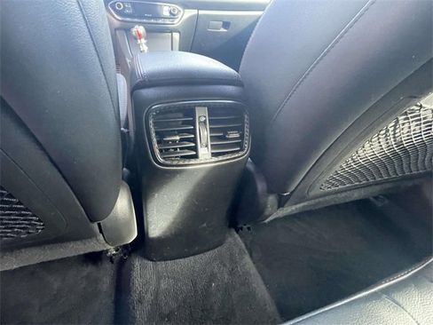 Used 2019 Hyundai Elantra GT N Line image 11