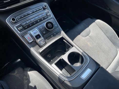Used 2023 Hyundai Santa Fe SEL FWD image 18