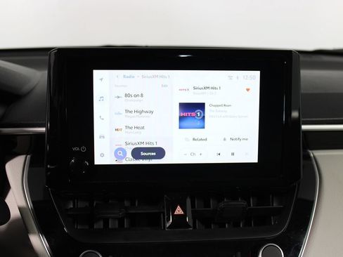 Used 2025 Toyota Corolla Cross L FWD image 22