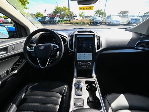 Used 2024 Ford Edge SEL w/ Convenience Package AWD/4WD image 32