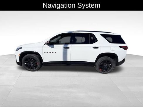 Certified 2022 Chevrolet Traverse Premier w/ Redline Edition AWD/4WD image 4