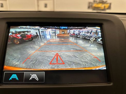 Used 2018 Chevrolet Equinox LT image 25