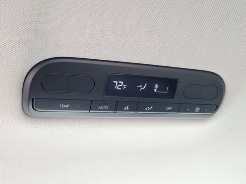 New 2026 Hyundai Palisade SE image 18