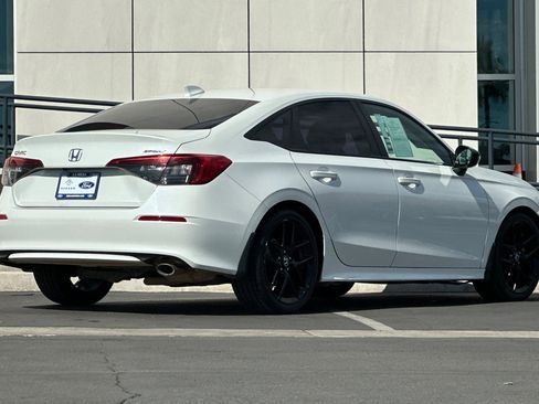 Used 2022 Honda Civic Sport image 3