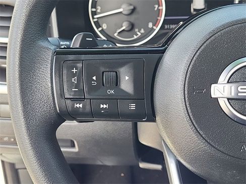 Certified 2023 Nissan Rogue SV image 12