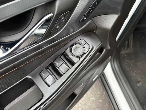 Used 2018 Chevrolet Traverse Premier w/ Redline Edition image 12