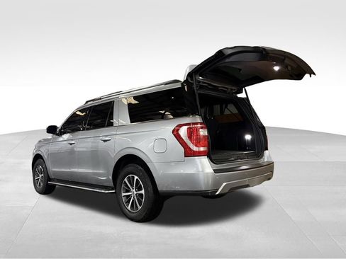 Used 2021 Ford Expedition Max XLT image 16