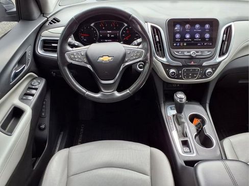 Used 2020 Chevrolet Equinox Premier AWD/4WD image 4