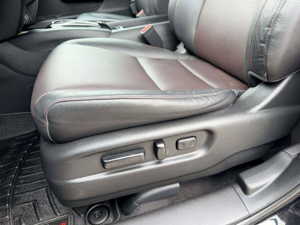 Used 2023 Honda Ridgeline Black Edition image 17