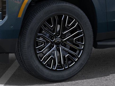 New 2026 Chevrolet Tahoe Premier w/ Sun And Tow Package RWD image 9
