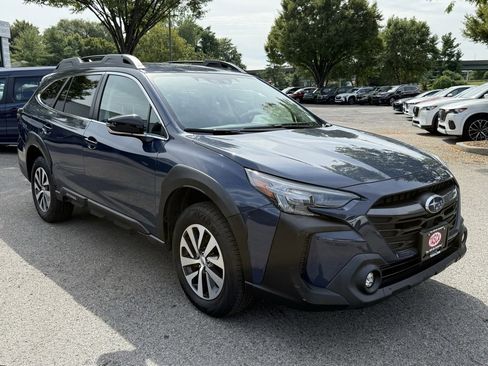 Certified 2023 Subaru Outback Premium image 4