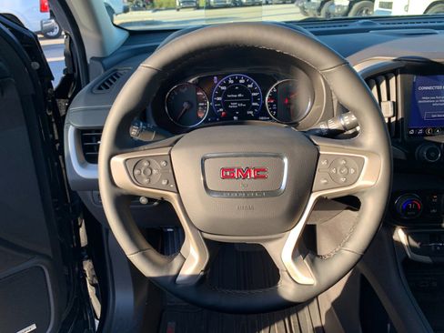Used 2024 GMC Terrain Denali w/ Black Diamond Edition image 29