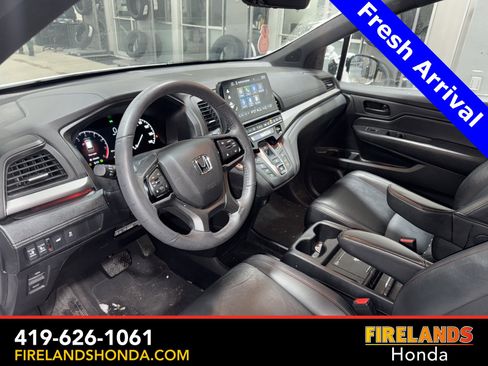 Certified 2025 Honda Odyssey Sport-L image 14
