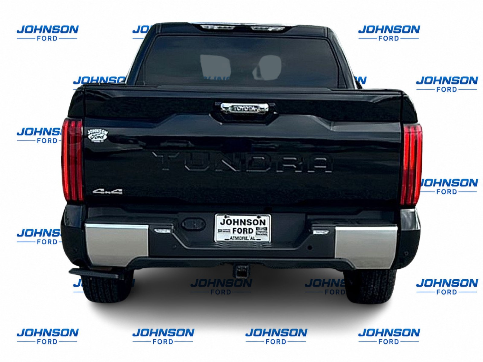 Used 2025 Toyota Tundra Limited AWD/4WD image 4