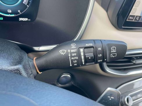 Used 2023 Hyundai Santa Fe Limited image 25
