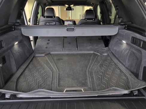 Used 2019 BMW X5 xDrive40i w/ Convenience Package image 49