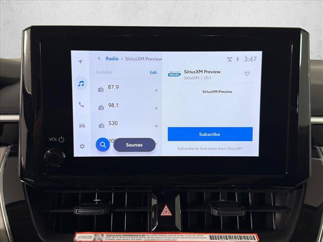 Used 2025 Toyota Corolla LE FWD image 28