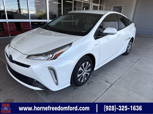 Used 2020 Toyota Prius LE w/ Carpet Mat Package AWD/4WD image 1