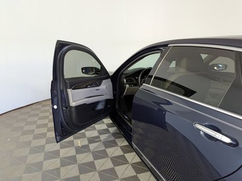 Used 2018 Cadillac CT6 Luxury image 15