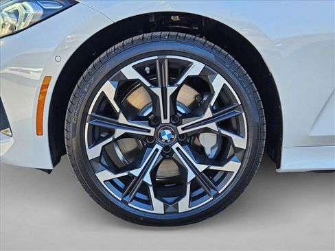 New 2026 BMW 330i xDrive Sedan w/ Premium Package image 9
