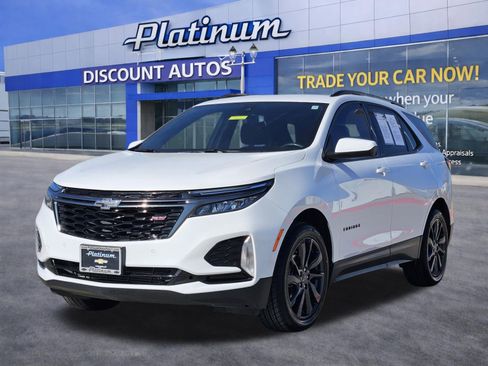 Certified 2022 Chevrolet Equinox RS image 2