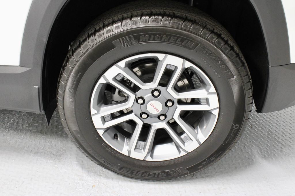 Used 2025 GMC Terrain Elevation AWD/4WD image 19