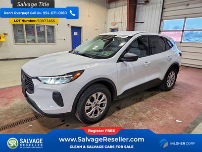 Used 2025 Ford Escape Active w/ Cold Weather Package