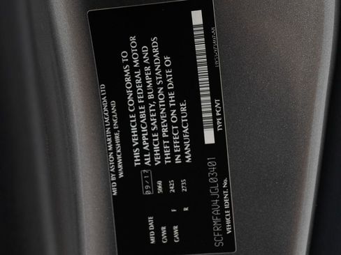 Used 2018 Aston Martin DB11 V12 image 44