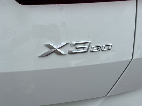 New 2026 BMW X3 xDrive30 w/ Premium Package image 11