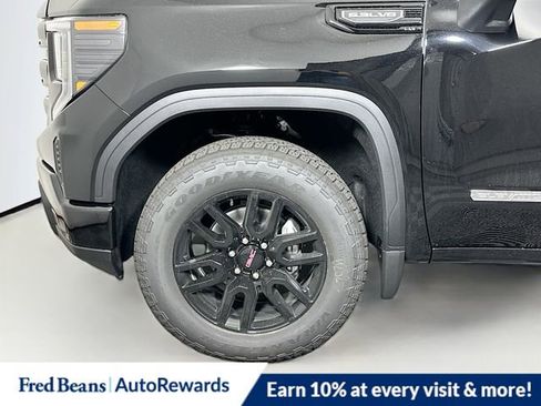 New 2026 GMC Sierra 1500 Elevation image 21
