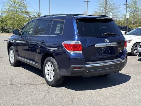 Used 2013 Toyota Highlander SE AWD/4WD image 4