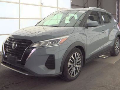 Used 2021 Nissan Kicks SV