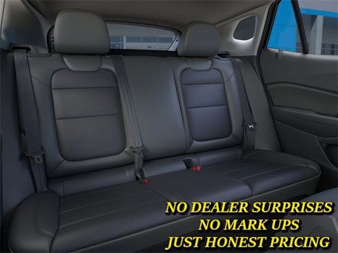 New 2026 Chevrolet Trax ACTIV w/ Driver Confidence Package image 17
