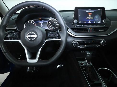 Certified 2025 Nissan Altima 2.5 SR AWD/4WD image 28