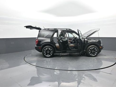 Certified 2023 Ford Bronco Sport Outer Banks w/ Tech Package image 36