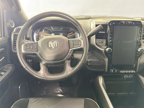 Used 2024 RAM 3500 Laramie w/ Night Edition image 30