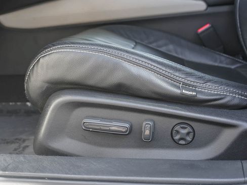 Used 2018 Honda Accord EX image 22
