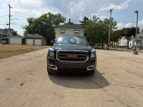 Used 2019 GMC Yukon SLT w/ HD Trailering Package AWD/4WD image 1