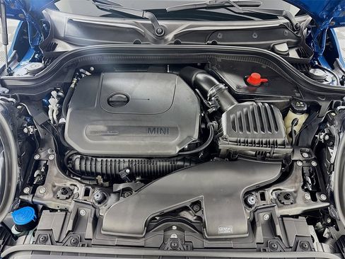 Certified 2023 MINI Cooper S w/ Signature Upholstery Package image 29