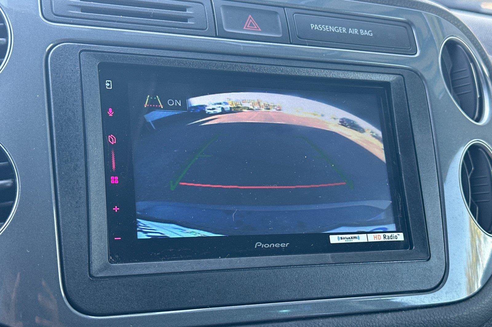 Used 2017 Volkswagen Tiguan S FWD image 18