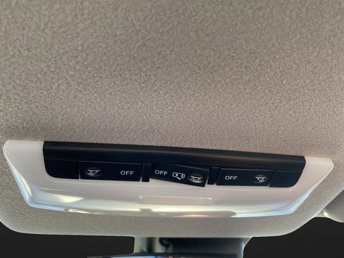 New 2025 Nissan Versa SV w/ Trunk Package image 23